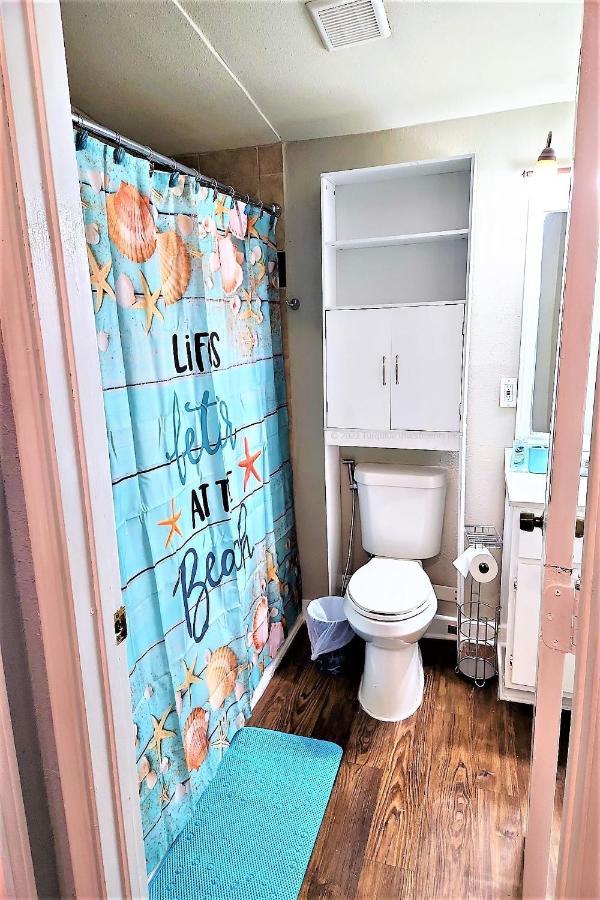 Casaazul-2605B-Pleasure Pier & Beach A Block Away- 3Bed 2Bath 7 Beds- 7 Minutes To Cruise Terminal Galveston Kültér fotó