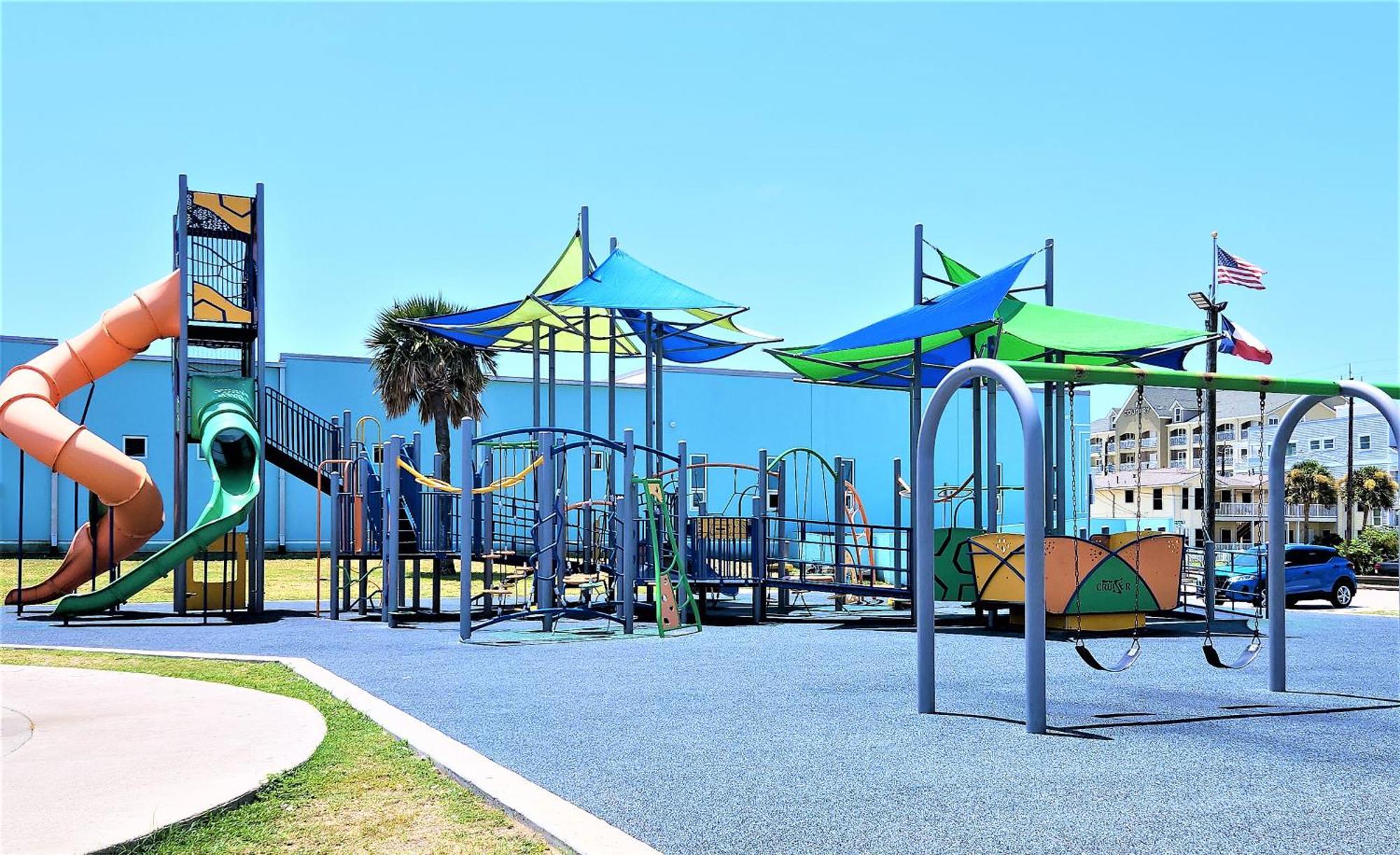 Casaazul-2605B-Pleasure Pier & Beach A Block Away- 3Bed 2Bath 7 Beds- 7 Minutes To Cruise Terminal Galveston Kültér fotó